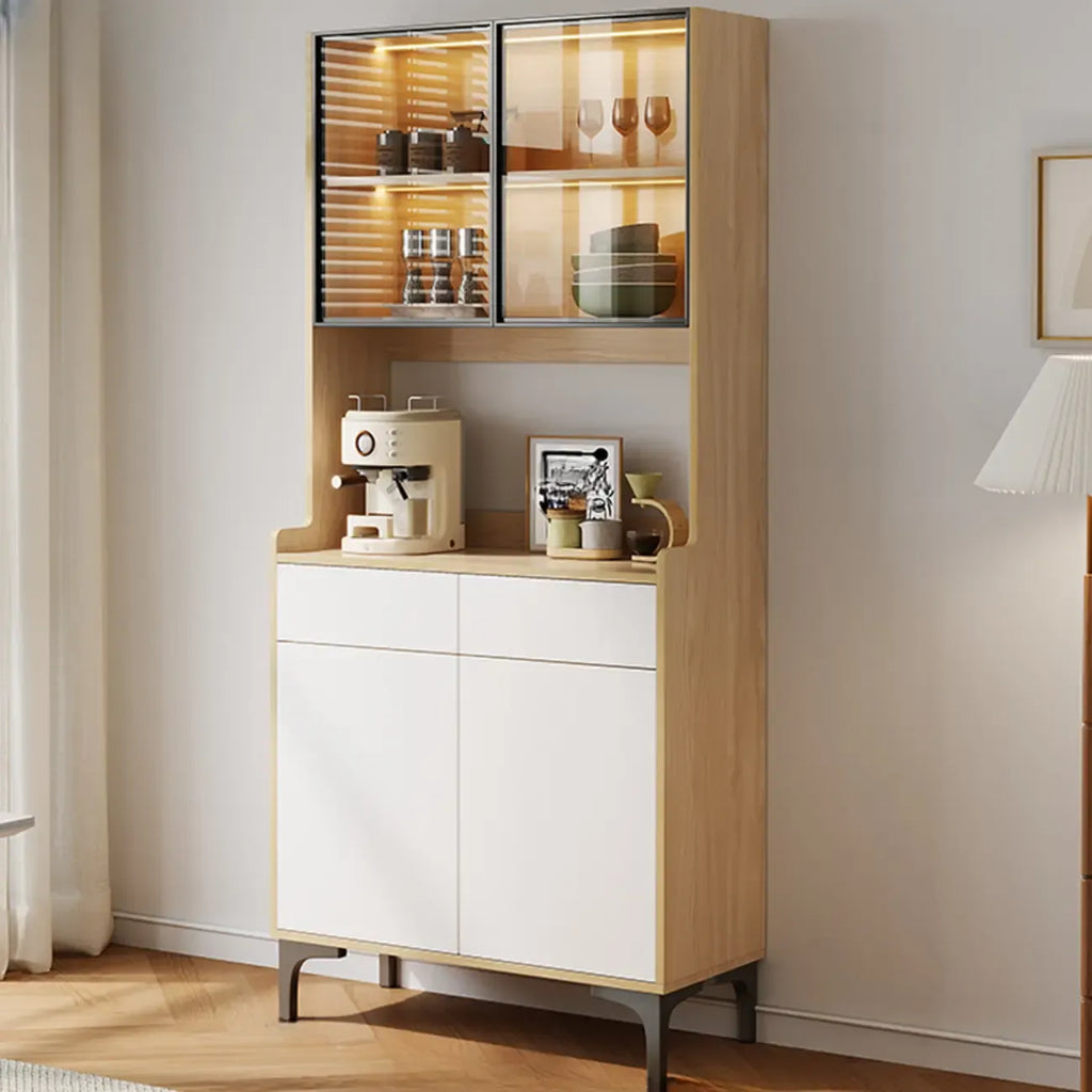 Aparador grande de madera con puertas de cristal y vitrina superior