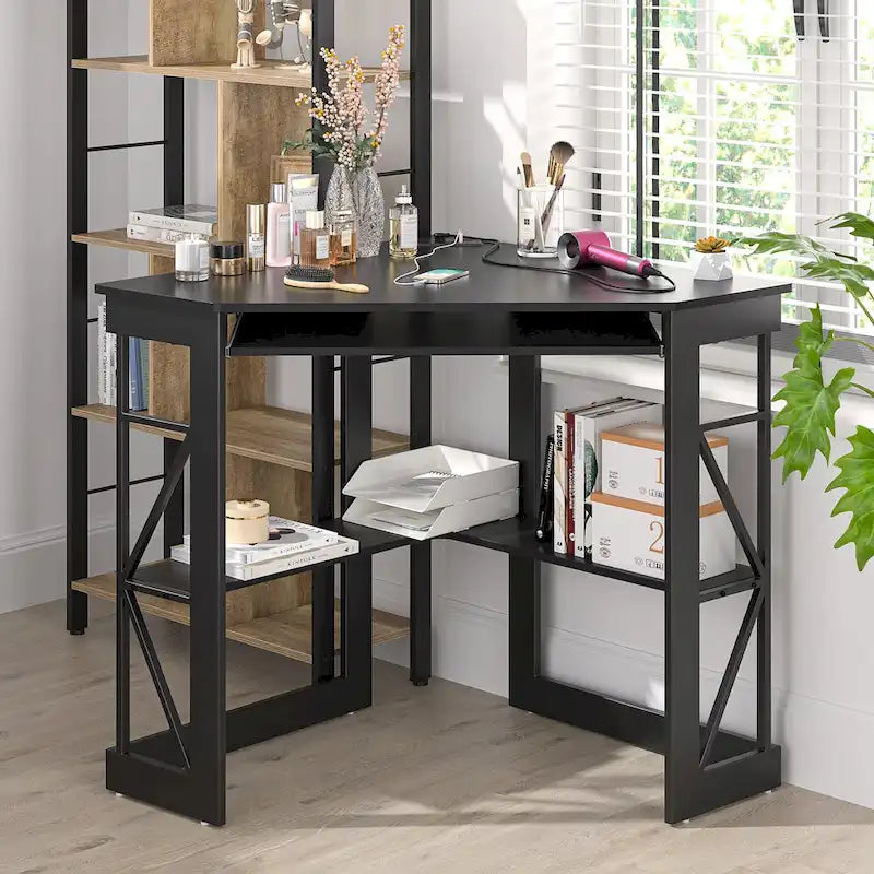 Escritorio de esquina, escritorio pequeño con enchufes, mesa de esquina para espacios pequeños, escritorio de computadora con puertos USB, escritorio triangular con almacenamiento