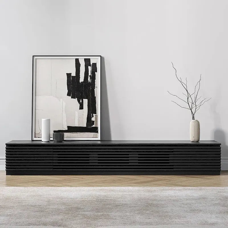 Mueble de TV Minimalista con CajonesMueble de TV de Madera Maciza con Armarios, Puerta Abatible, Chapa de Nogal, Completamente Ensamblado