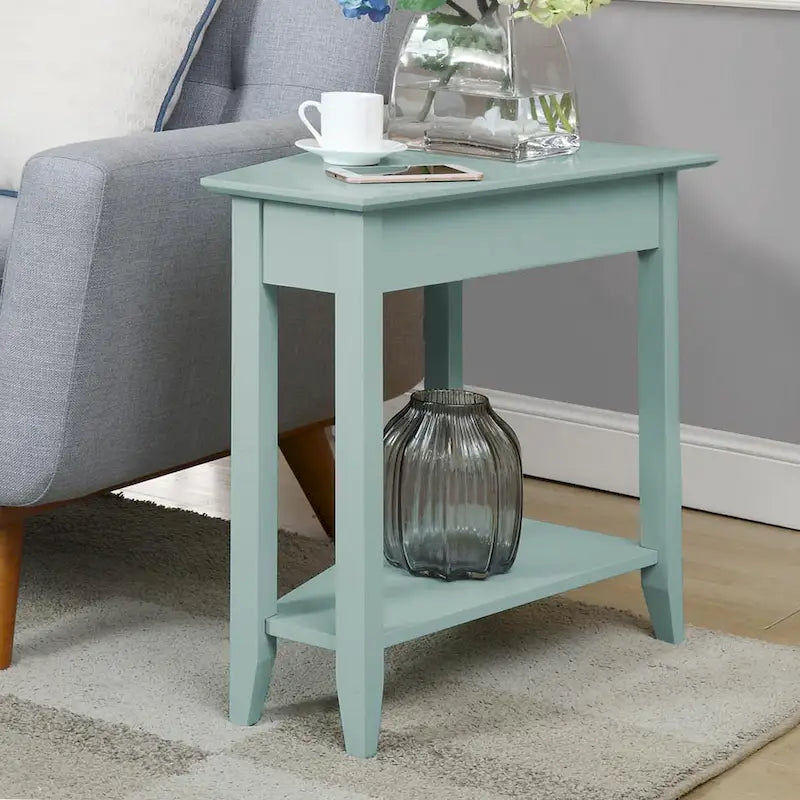 Mesa auxiliar en cuña American Heritage con estante de Convenience Concepts