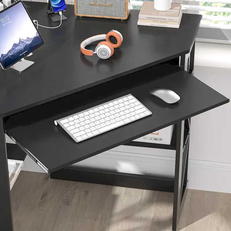 Escritorio de esquina, escritorio pequeño con enchufes, mesa de esquina para espacios pequeños, escritorio de computadora con puertos USB, escritorio triangular con almacenamiento
