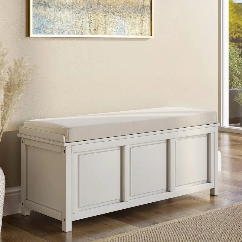 Banco de almacenamiento con tapa abierta de madera maciza John Louis Home