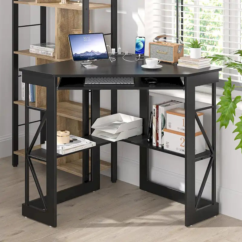 Escritorio de esquina, escritorio pequeño con enchufes, mesa de esquina para espacios pequeños, escritorio de computadora con puertos USB, escritorio triangular con almacenamiento
