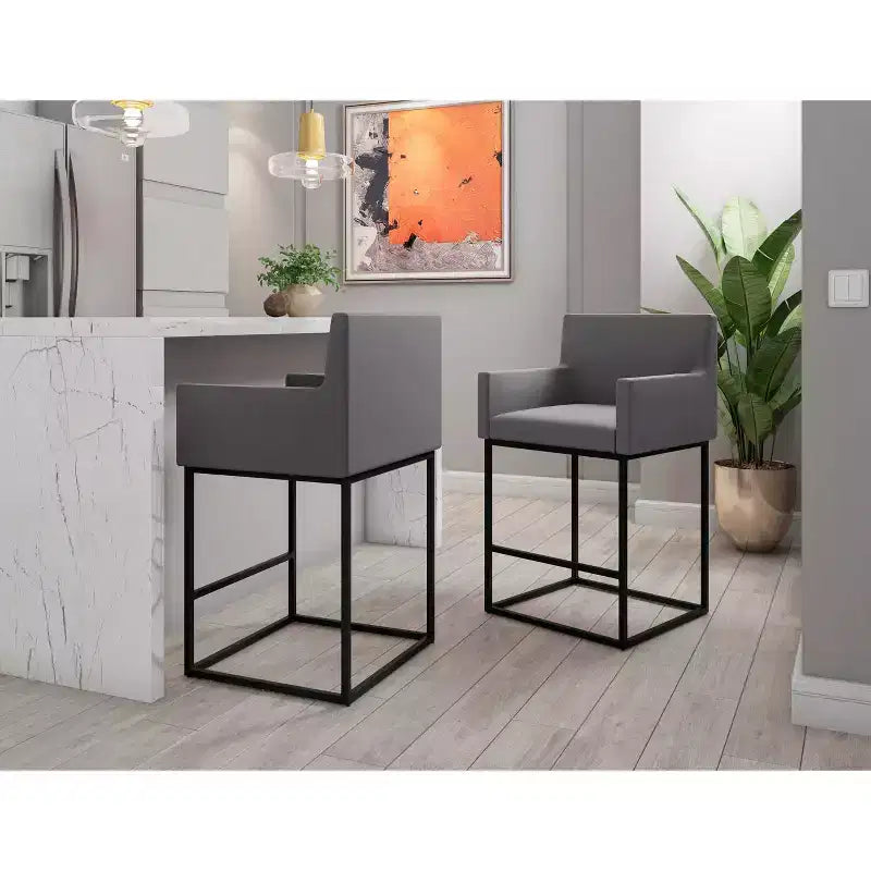 Sgabello da bar moderno con braccioli, altezza bancone - Seduta in vera pelle, gambe in metallo, completamente assemblato