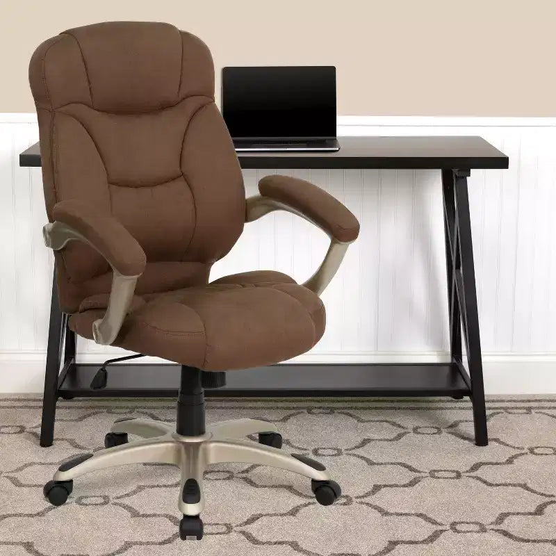 Sedia da ufficio ergonomica direzionale con schienale alto e base e braccioli in nylon argentato