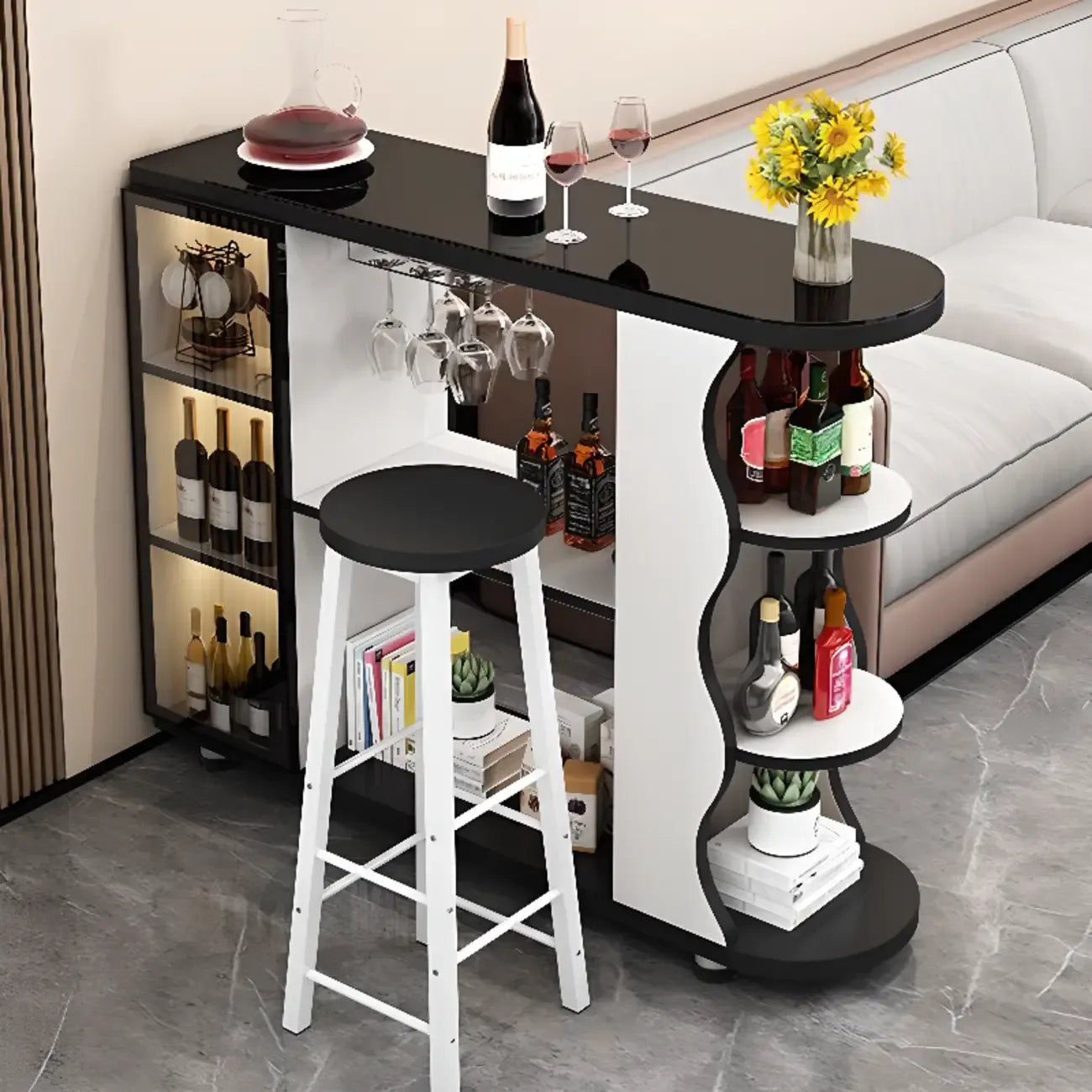 Mesa de bar moderna con tope de piedra de forma libre y almacenamiento para bares en casa