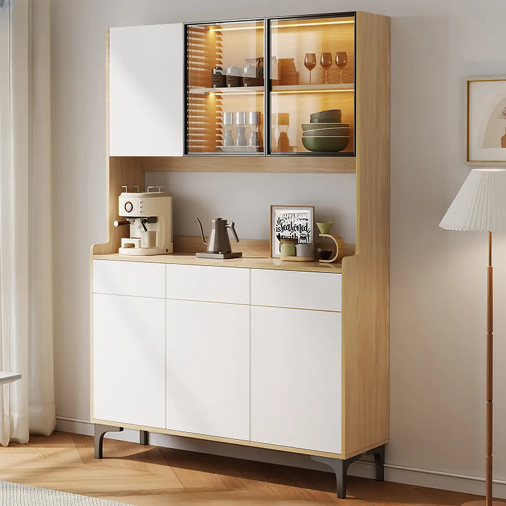 Aparador grande de madera con puertas de cristal y vitrina superior
