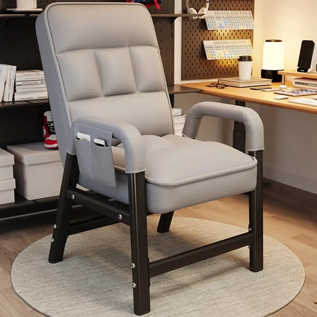 Silla de oficina moderna tapizada en gris con 4 patas