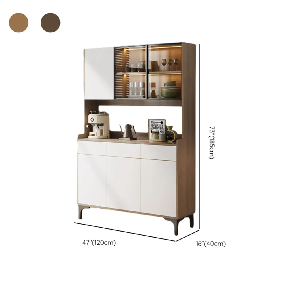 Aparador grande de madera con puertas de cristal y vitrina superior