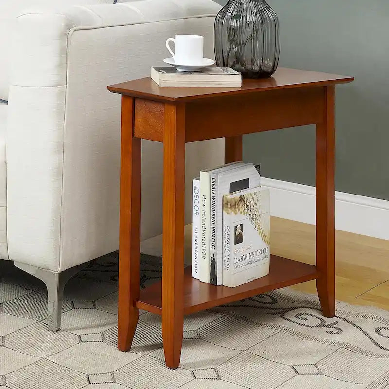 Mesa auxiliar en cuña American Heritage con estante de Convenience Concepts